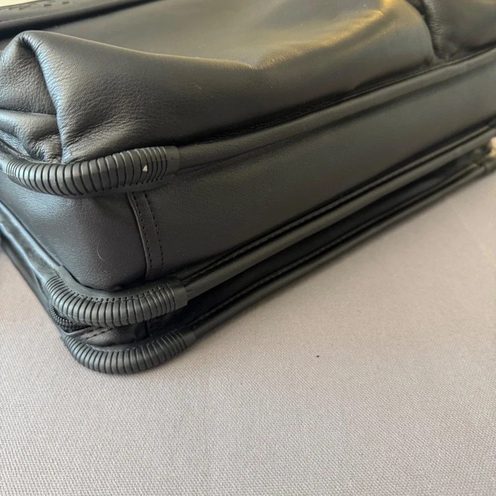 Dell Black Leather Laptop Messenger Bag Briefcase‎ Retractable handles